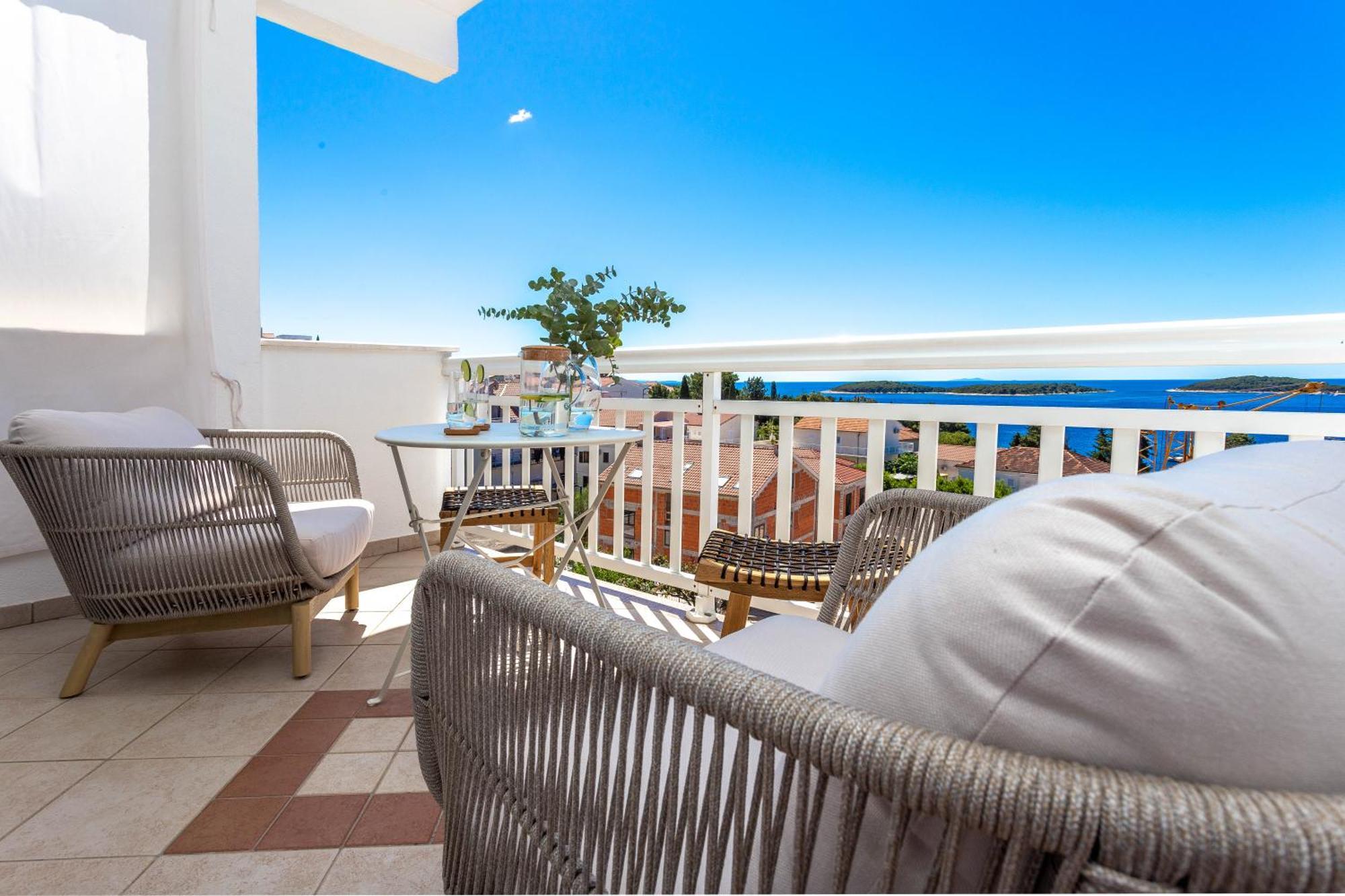 Tia Hvar Top View Apartment Hvar Town Exterior photo